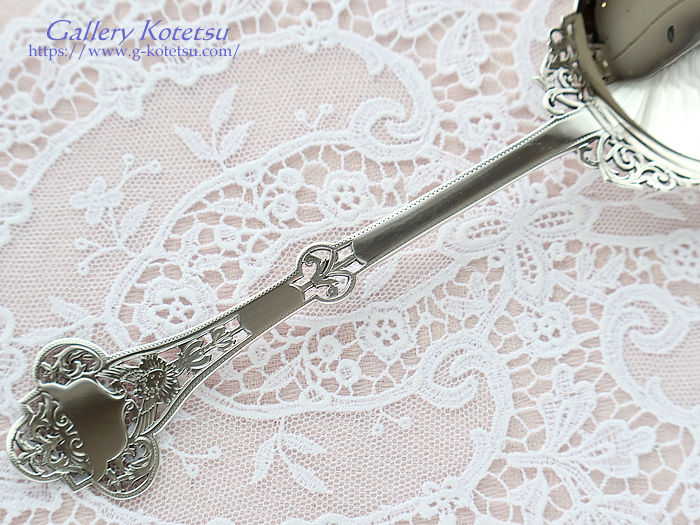 antique silver serving spoon@AeB[NVo[@Xv[