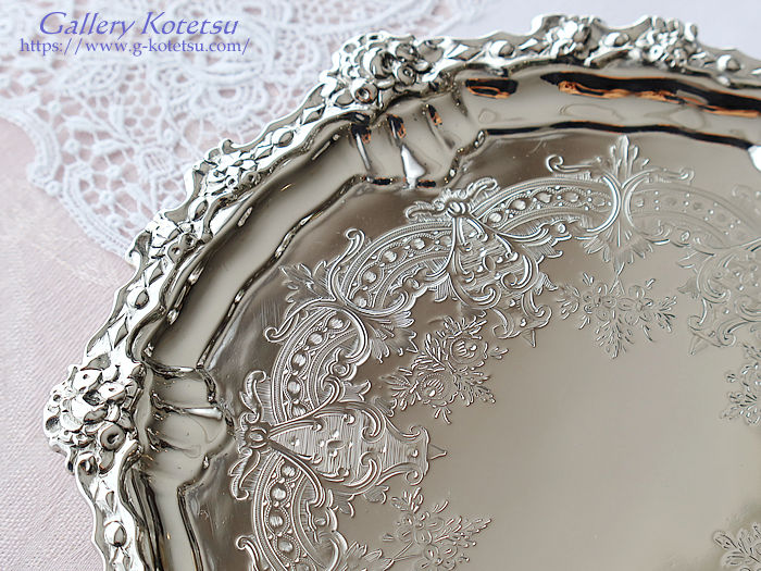 antique silver salver AeB[NVo[@T@