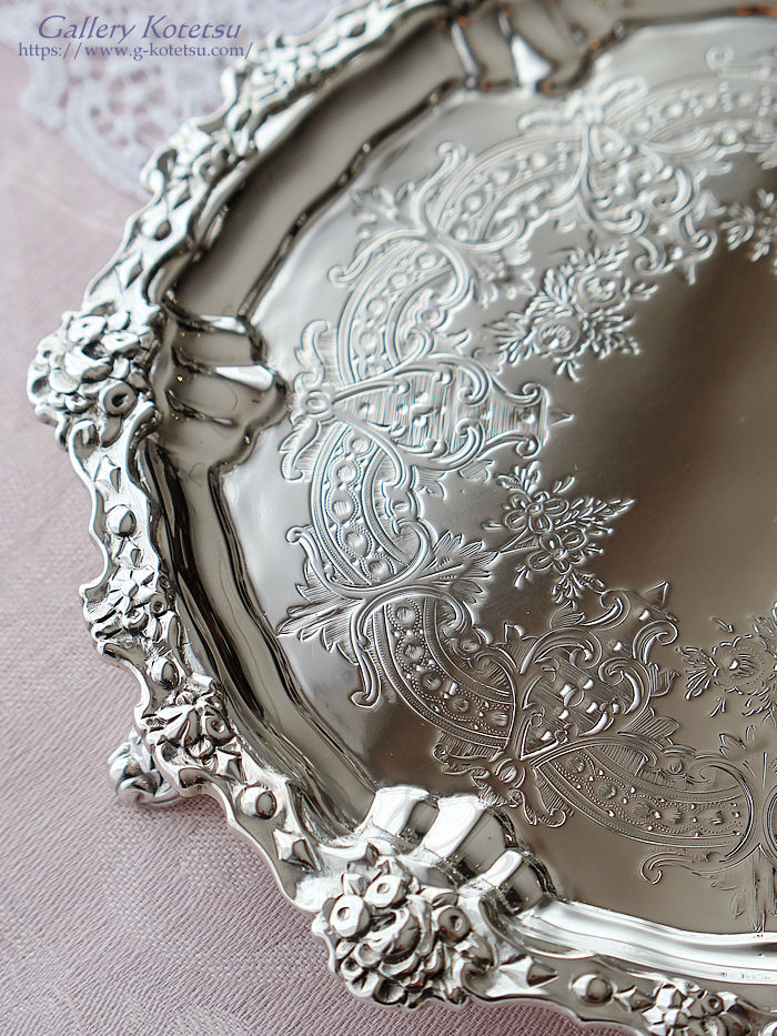 antique silver salver AeB[NVo[@T@