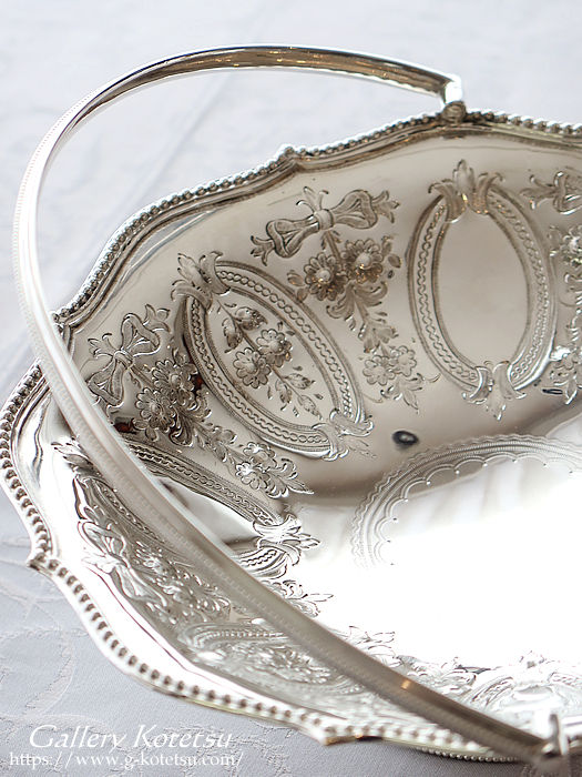 antique silver cake basket AeB[NVo[@oXPbg