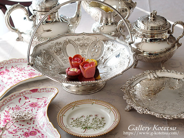 antique silver cake basket AeB[NVo[@oXPbg