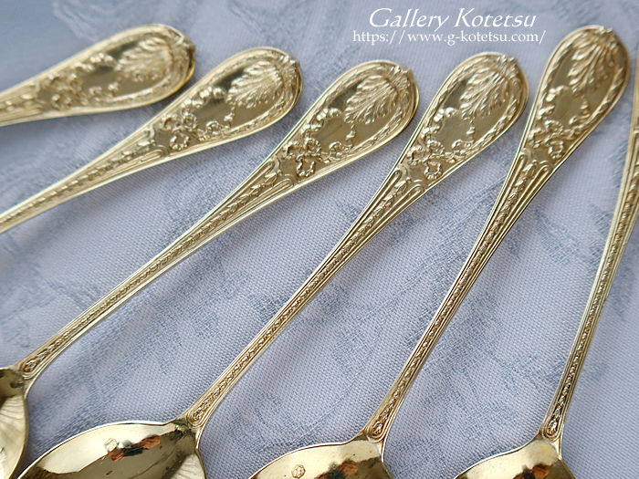 antique silver spoon AeB[NVo[