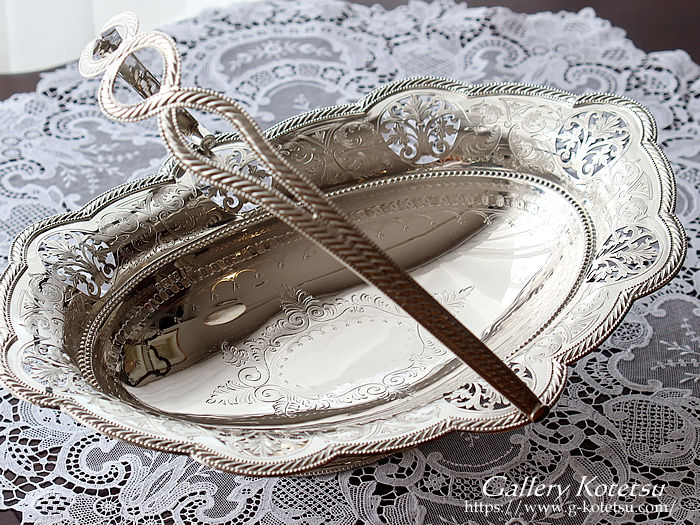 antique silver cake basket AeB[NVo[@oXPbg