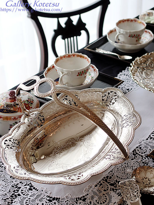 antique silver cake basket AeB[NVo[@oXPbg