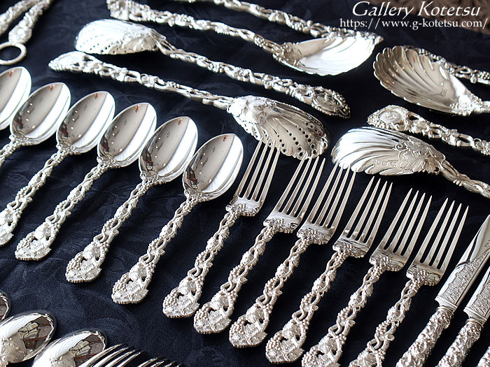 antique silver vine dessert cutlery AeB[NVo[