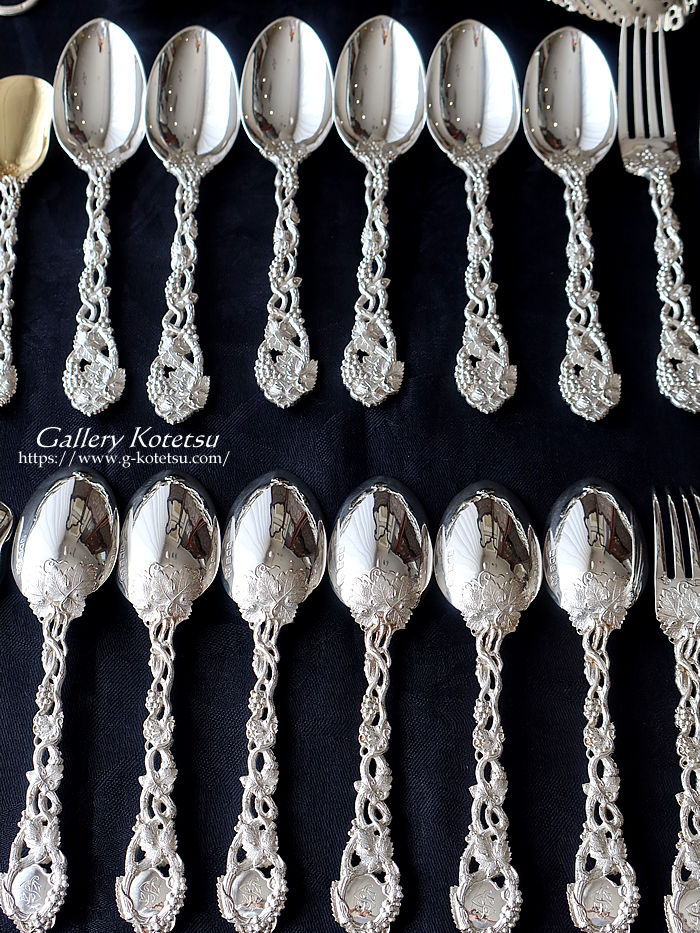 antique silver vine dessert cutlery AeB[NVo[