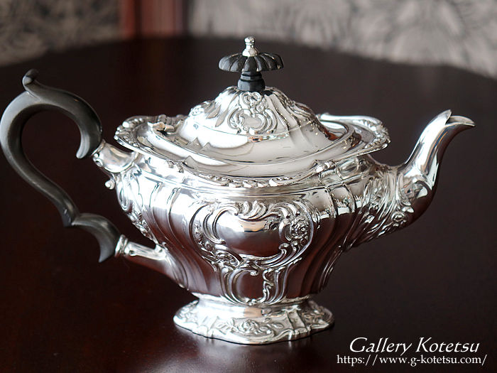 antique silver tea pot AeB[NVo[@eB[|bg