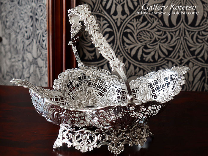 antique silver basket AeB[NVo[@oXPbg