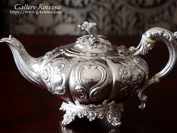 antique silver tea pot AeB[NVo[@eB[|bg