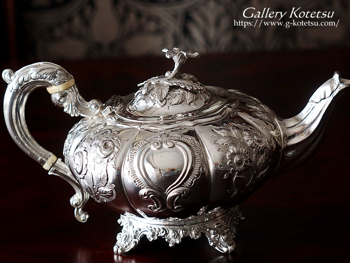 antique silver tea pot AeB[NVo[@eB[|bg