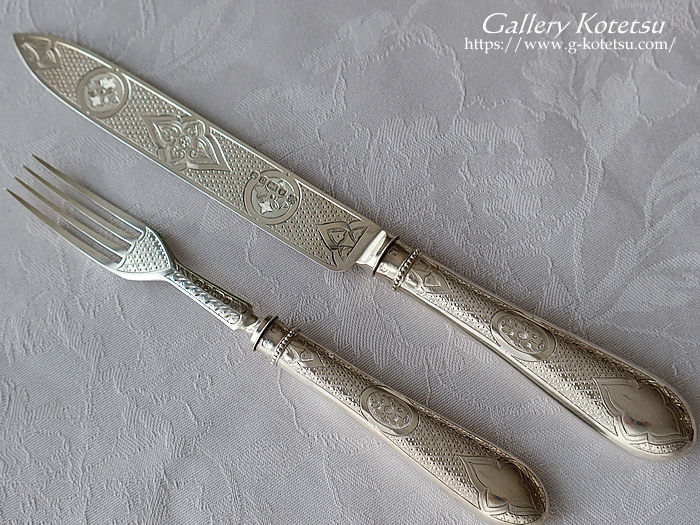 antique siver cake knife&fork AeB[NVo[