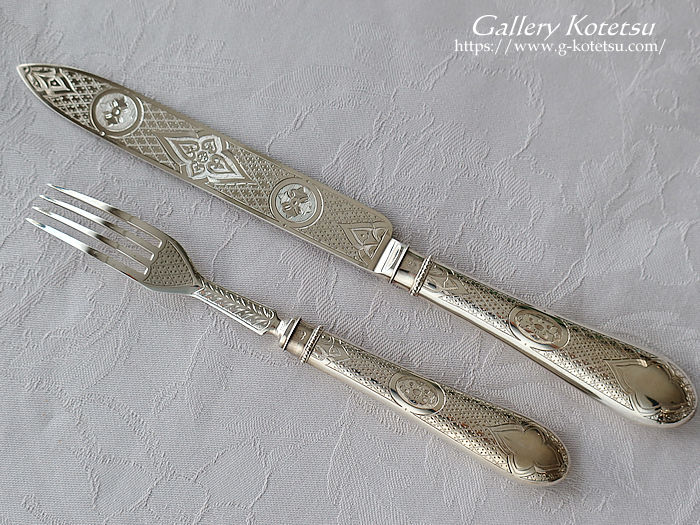 antique siver cake knife&fork AeB[NVo[