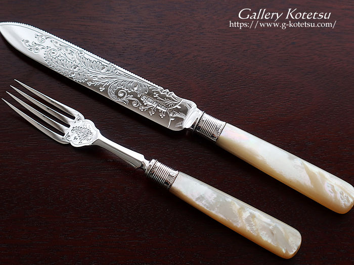 antique siver cake knife&fork AeB[NVo[