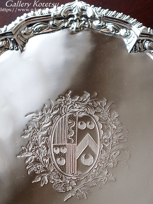 antique silver salver アンティークシルバー　サルヴァ