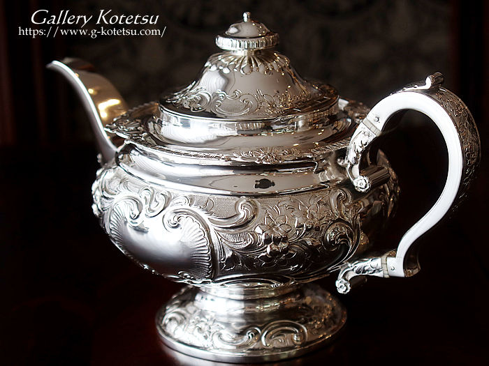 antique silver tea pot AeB[NVo[@eB[|bg