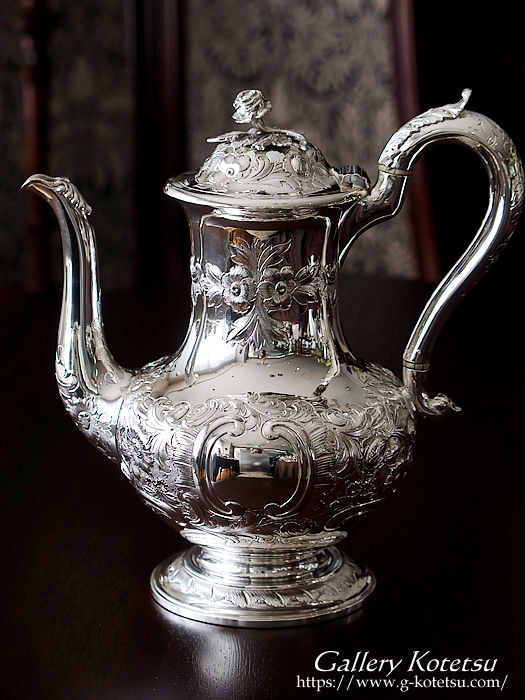 antique silver tea pot AeB[NVo[@eB[|bg