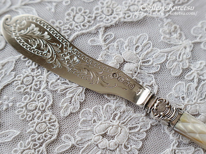 AeB[NVo[@o^[iCt antique silver butter knife