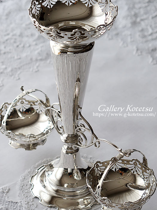 AeB[NVo[@Cp[ antique silver epergne