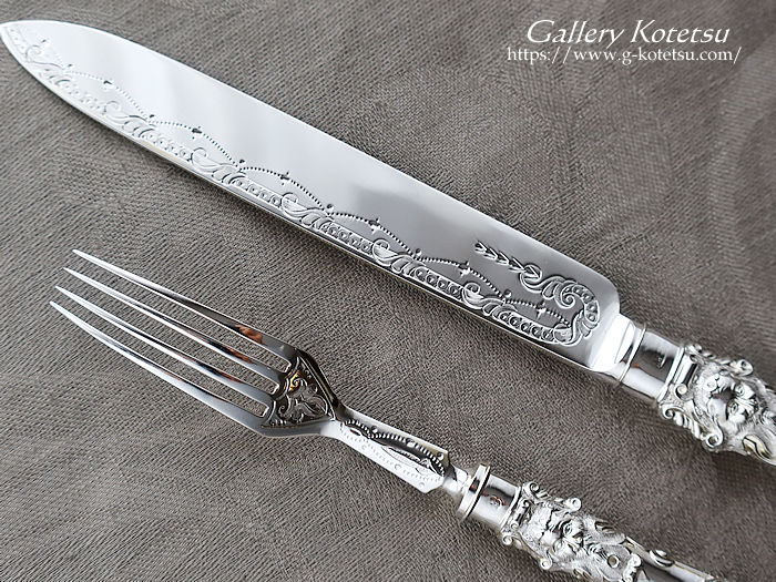 antique siver cake knife&fork AeB[NVo[