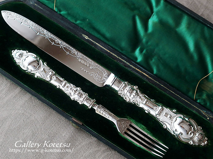 antique siver cake knife&fork AeB[NVo[