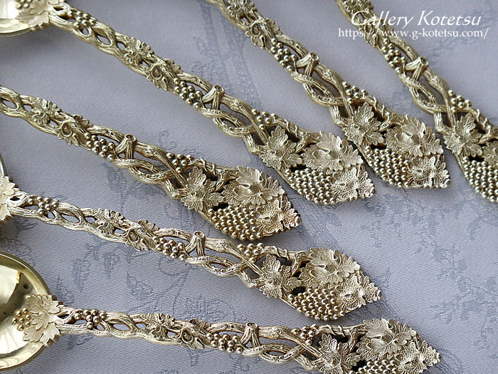 antique silver spoon AeB[NVo[@Xv[