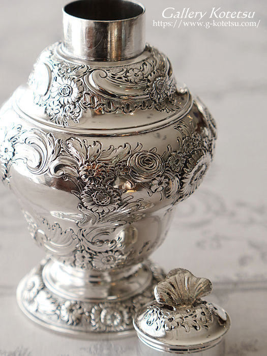 AeB[NVo[@eB[LfB antique silver teacaddy