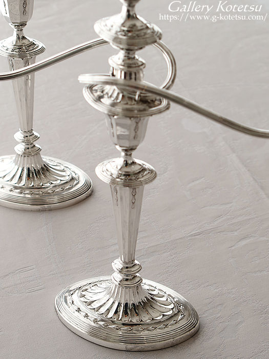 AeB[NVo[@Lfu antique silver candelabra