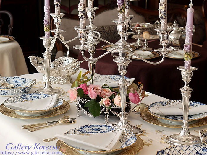 AeB[NVo[@Lfu antique silver candelabra