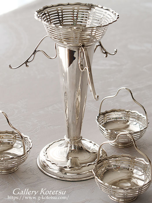 �A���e�B�[�N�V���o�[�@�C�p�[�� antique silver epergne