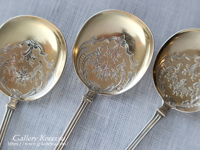 AeB[NVo[@Xv[ antique silver spoon