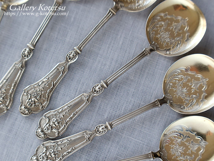AeB[NVo[@Xv[ antique silver spoon