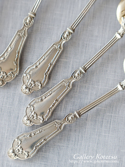 AeB[NVo[@Xv[ antique silver spoon