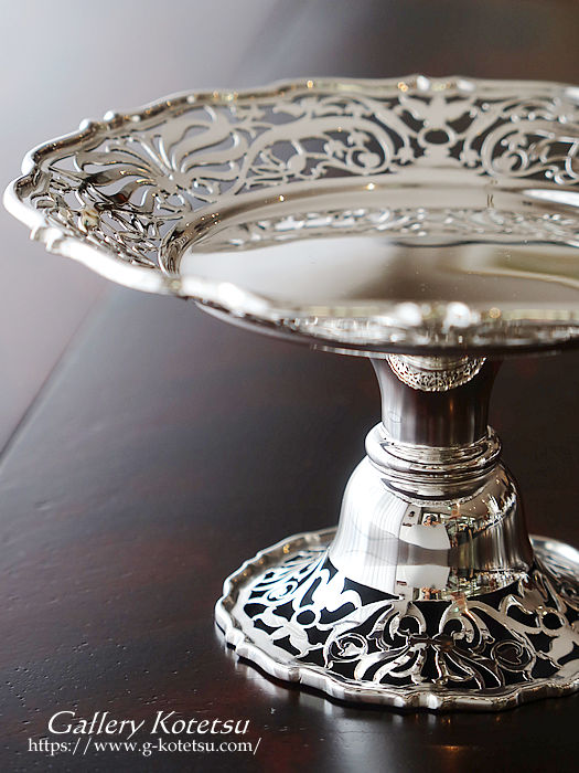 AeB[NVo[ antique silver dessert stand