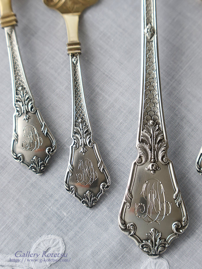 AeB[NVo[@antique silver french silver