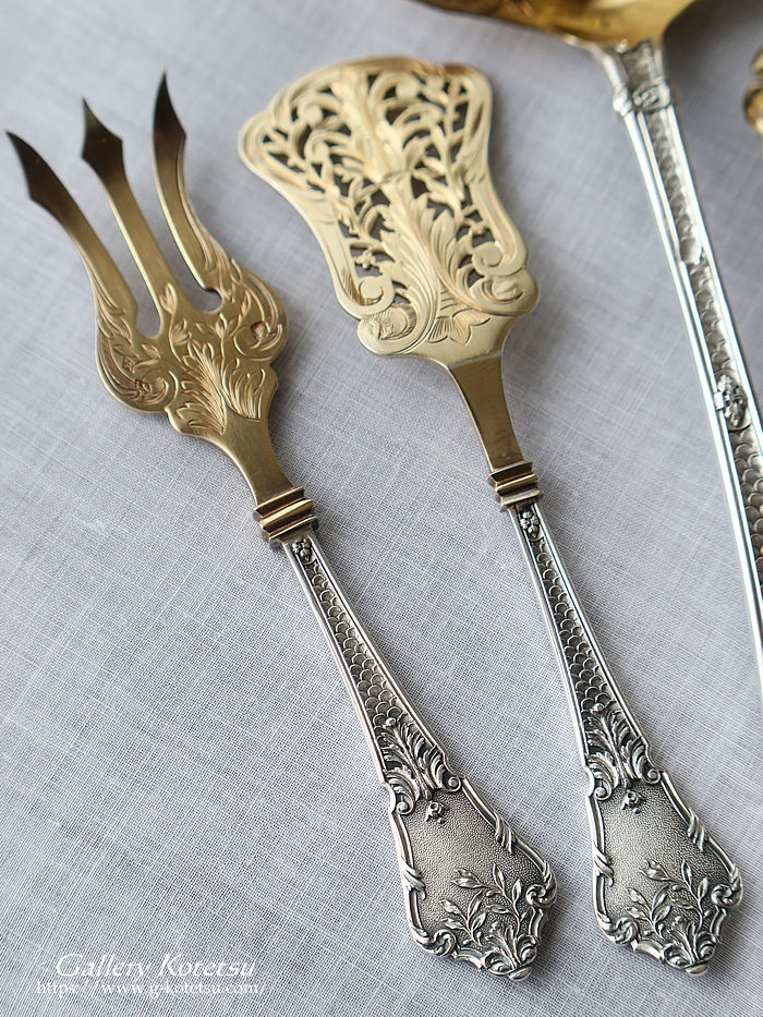 AeB[NVo[@antique silver french silver