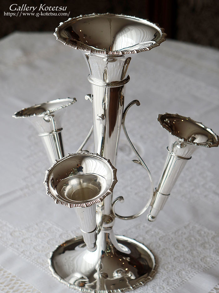 AeB[NVo[Cp[ antique silver epaergne