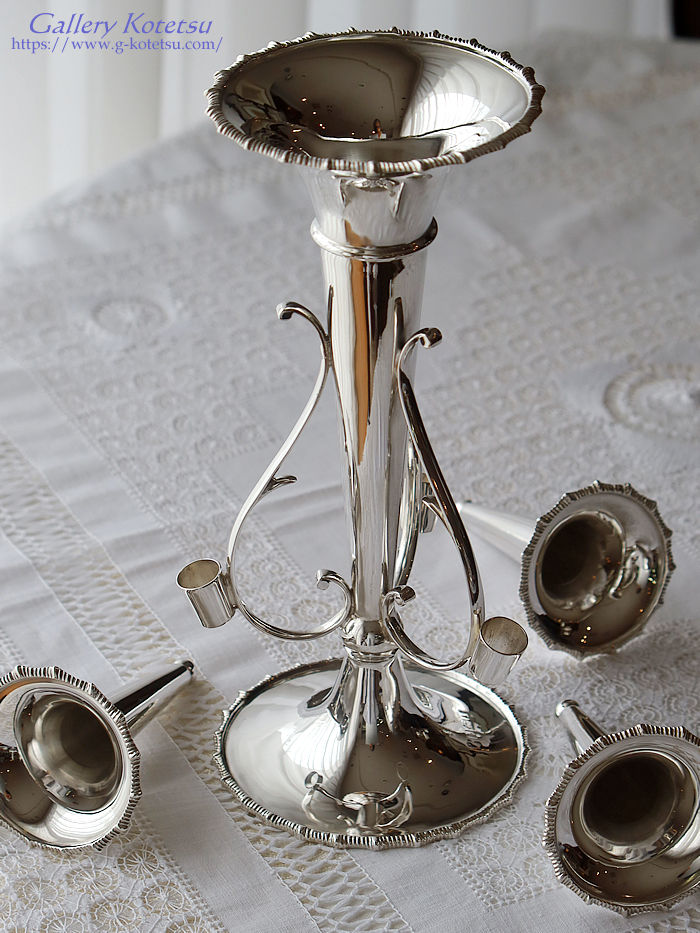 AeB[NVo[Cp[ antique silver epaergne