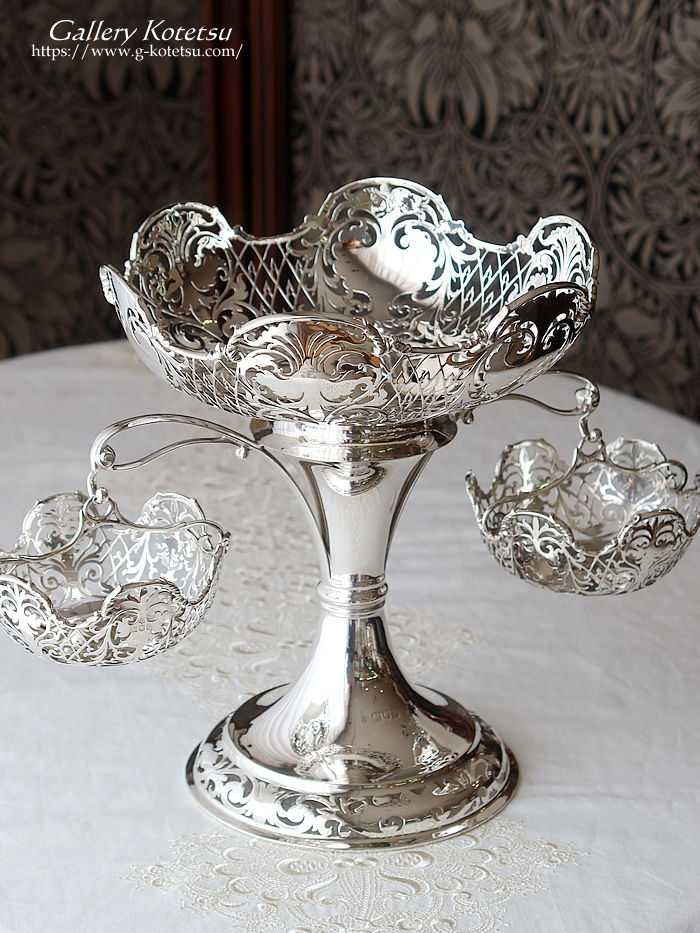 AeB[NVo[Cp[ antique silver epaergne