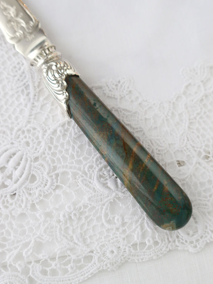 AeB[NVo[ antique silver agate handle cutlery