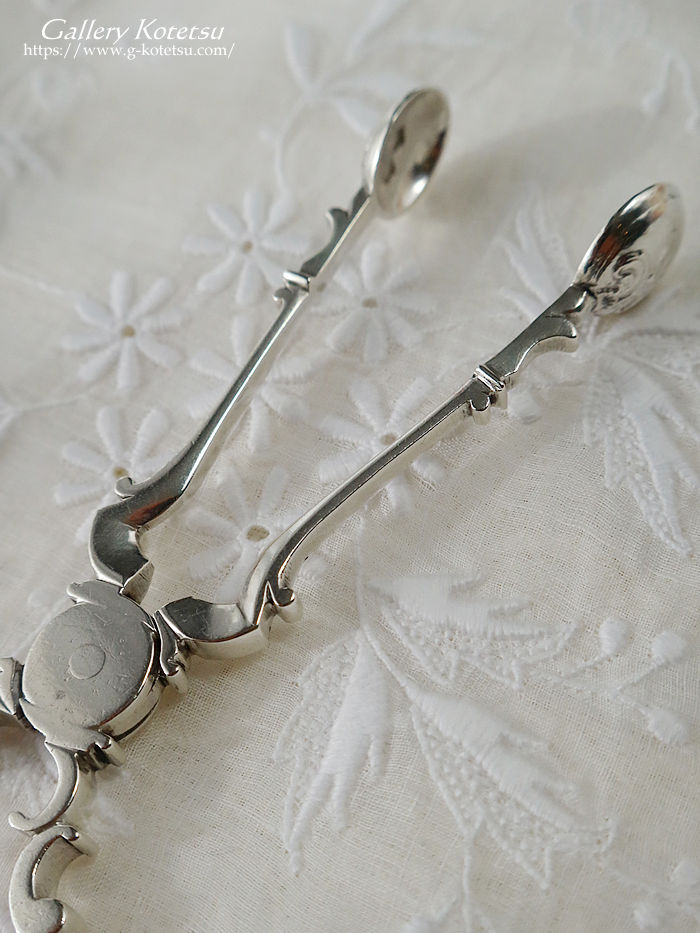 AeB[NVo[@antique silver french silver