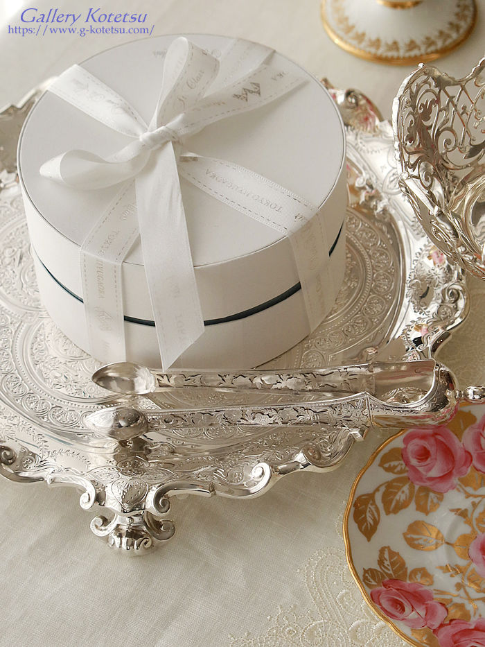 AeB[NVo[@antique silver french silver