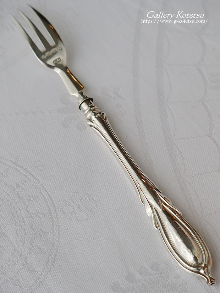 �A���e�B�[�N�V���o�[ antique silver caddy spoon