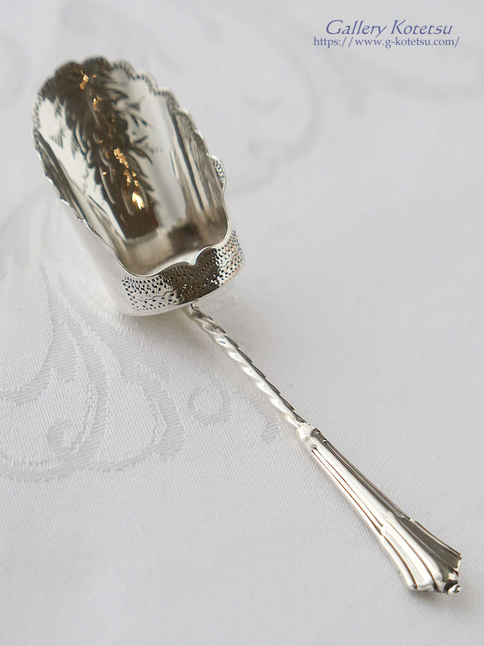 �A���e�B�[�N�V���o�[ antique silver caddy spoon