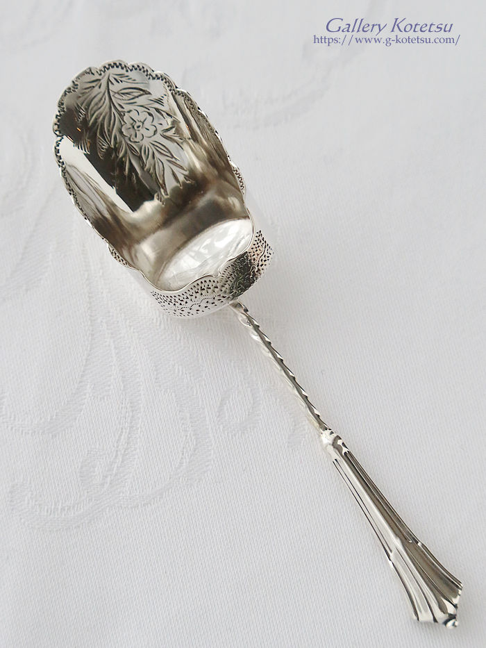 �A���e�B�[�N�V���o�[ antique silver caddy spoon