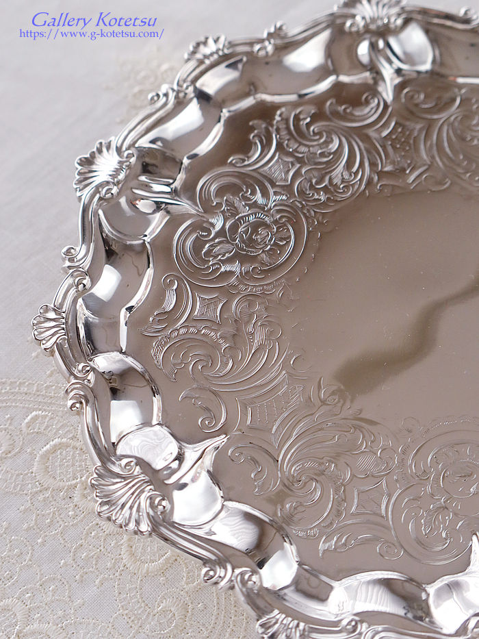 antique silver salver �A���e�B�[�N�V���o�[�@�T�����@