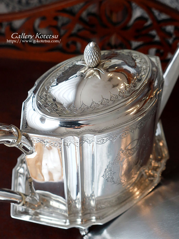 �p����� sterling siver antique silver tea pot �A���e�B�[�N�V���o�[�@�e�B�[�|�b�g