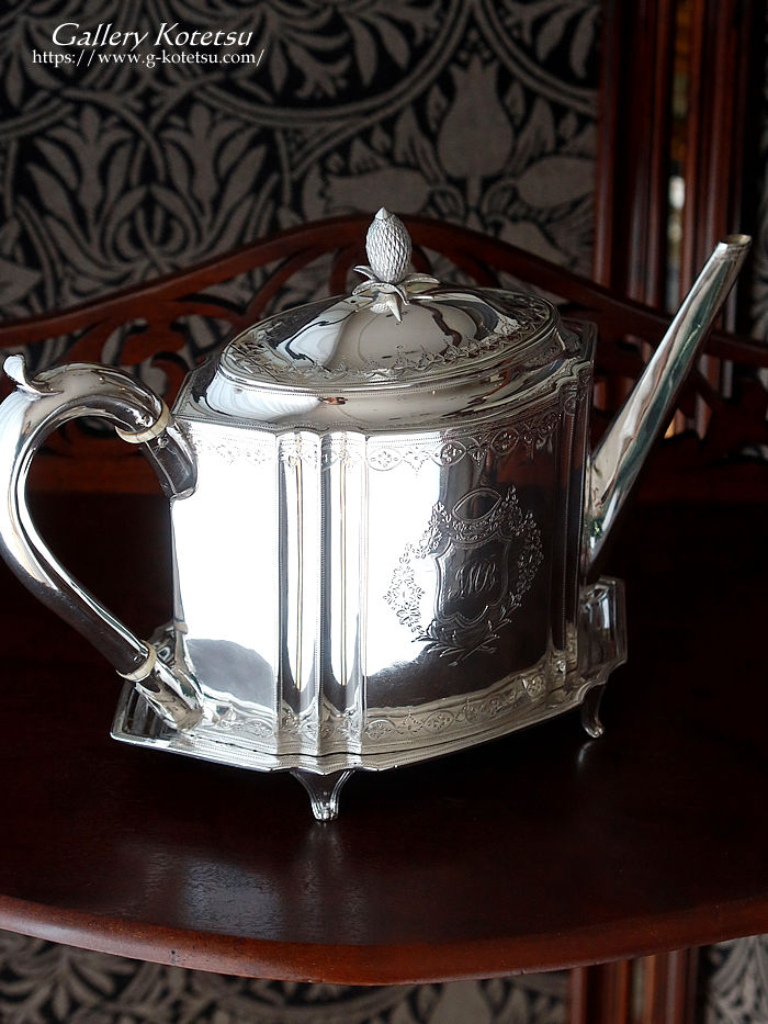 �p����� sterling siver antique silver tea pot �A���e�B�[�N�V���o�[�@�e�B�[�|�b�g
