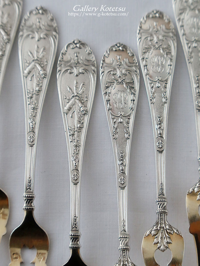 �t�����`�V���o�[�@antique silver dessert fork