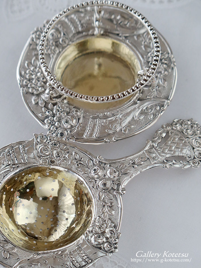 �e�B�[�X�g���[�i�[�@�A���e�B�[�N�V���o�[ tea syrainer antique silver