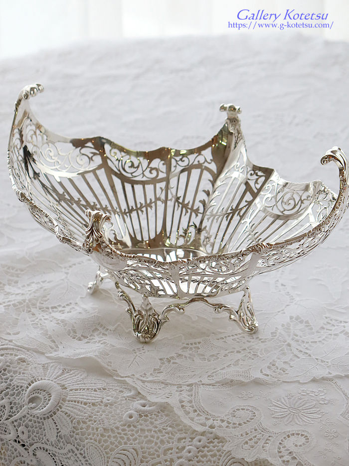 �A���e�B�[�N�V���o�[�@�o�X�P�b�g antique silver cake basket